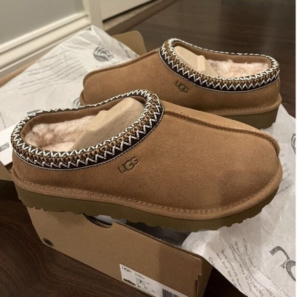 NWB UGG Tasman Slipper Chestnut - Picture 2 of 6